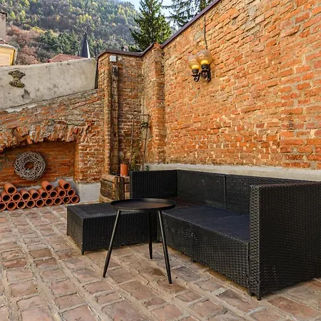 Apartment Cont Inchis Goli
